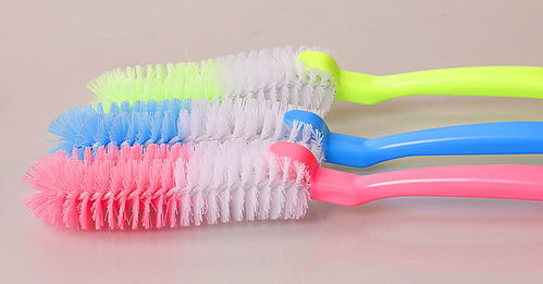 革新清潔體驗(yàn) 全方位無(wú)死角杯刷，廚房清潔的智能解決方案